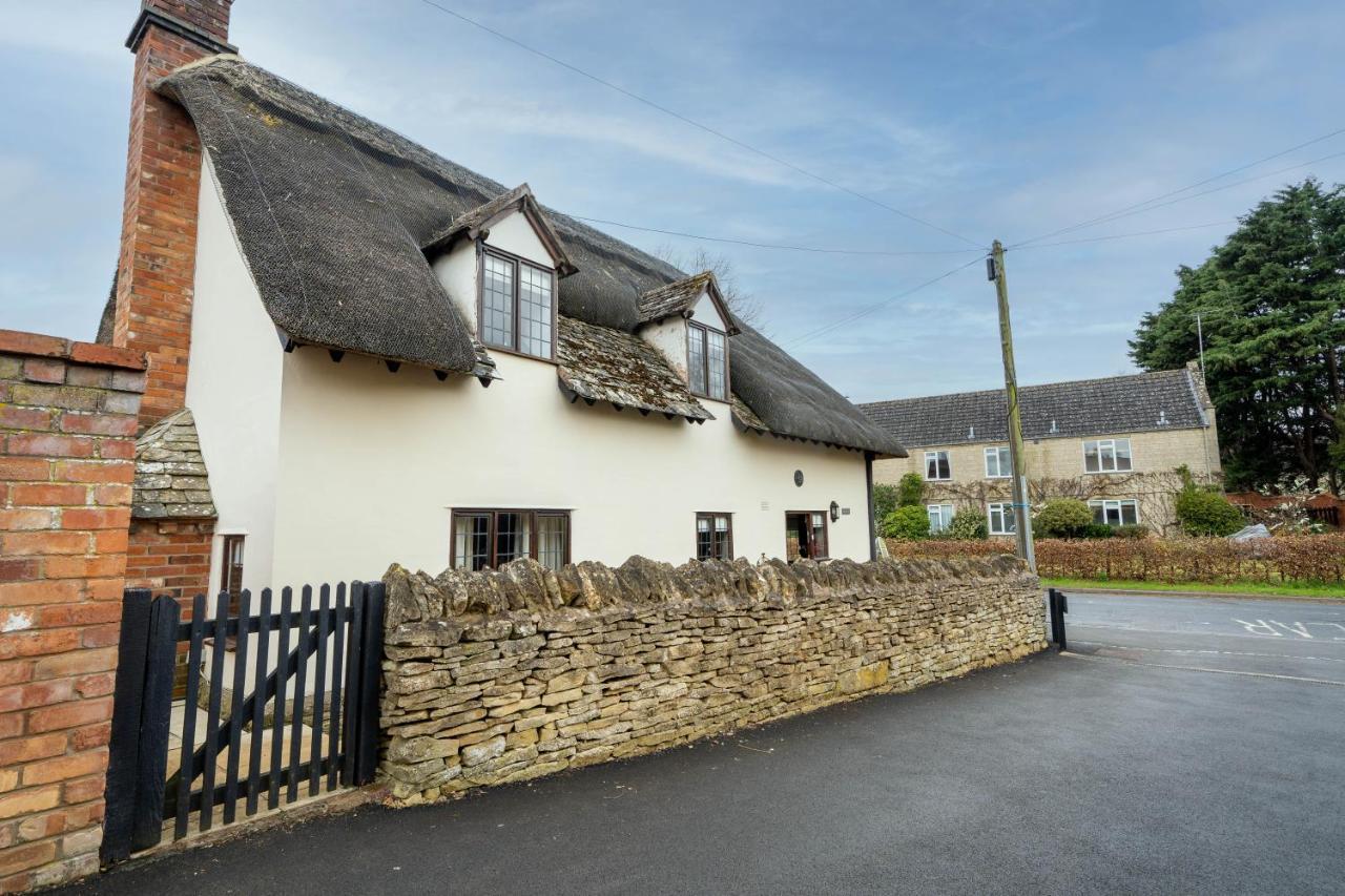 Cotswold Thatched Cottage Mickleton  Ngoại thất bức ảnh